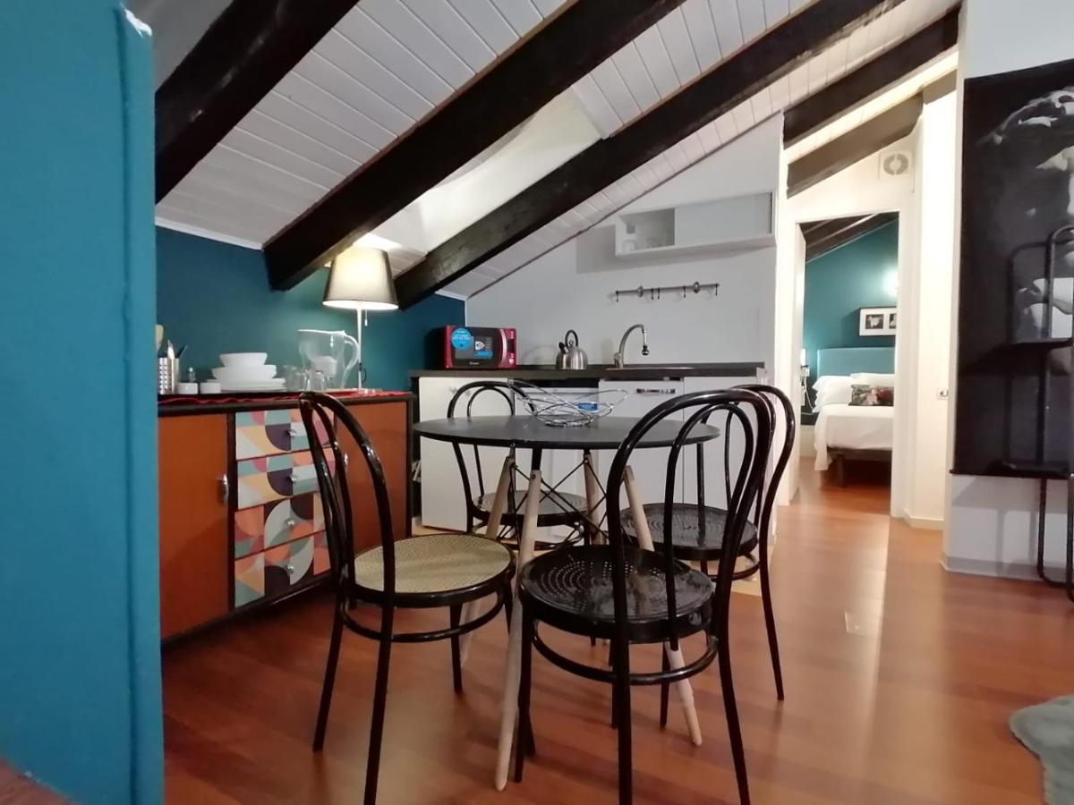 Mercanti Attic Version Apartment Milan Luaran gambar